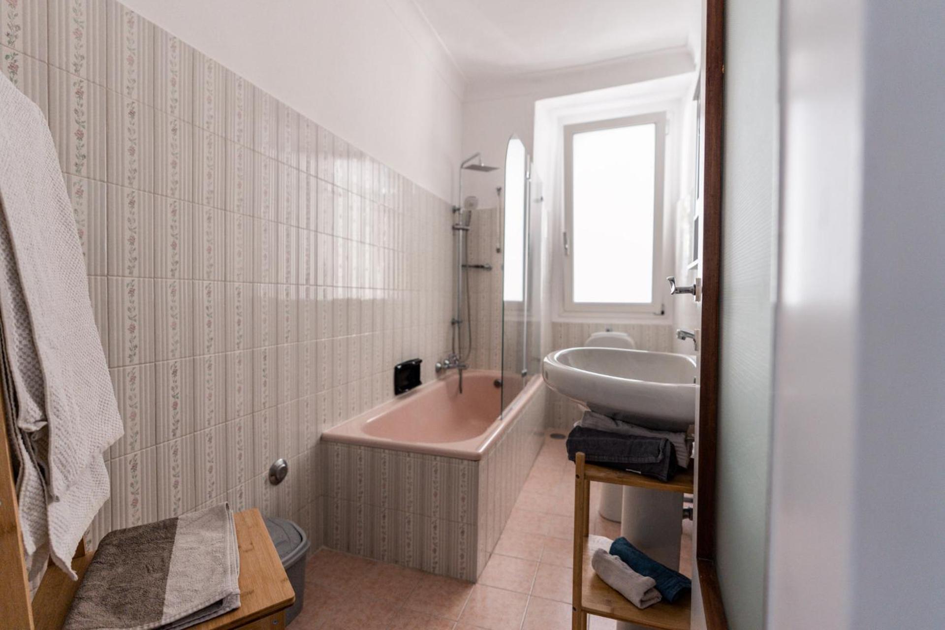 Dnart Holidays Home Blevio Exterior photo